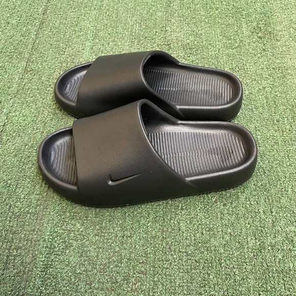 Nike sandals - Picture 2 of 5